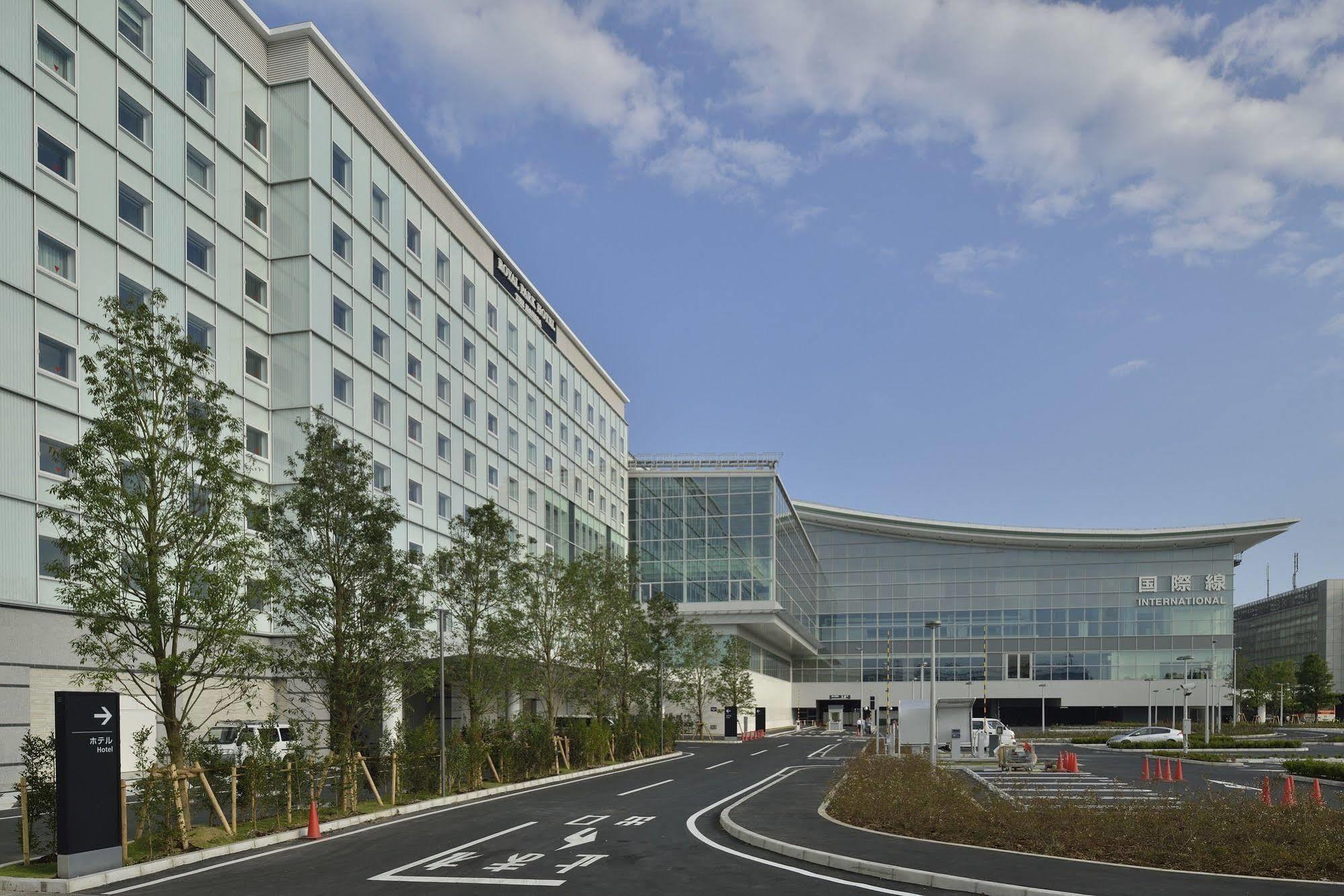 The Royal Park Hotel Tokyo Haneda Airport Terminal 3 Exterior foto The airport in 2019